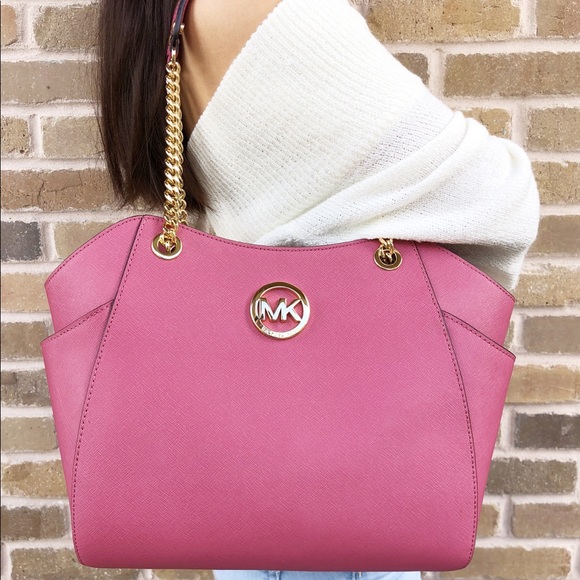 Michael Kors Handbags - Gaby’sBags👜💕- NWT Michael Kors Large Tote Tulip